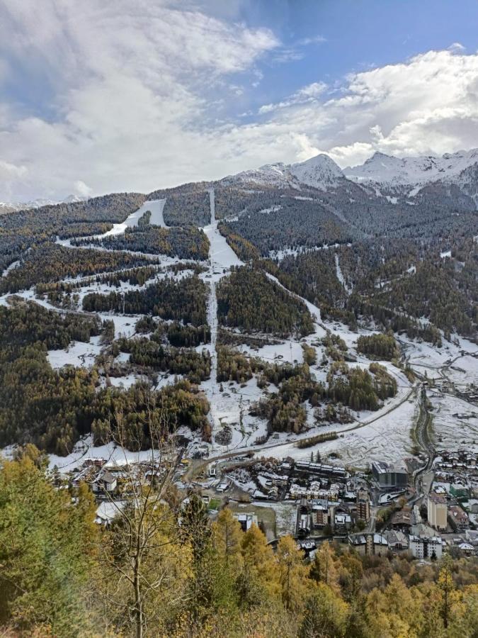 Casa Aprica Piste Da Sci Baradello Lägenhet Exteriör bild